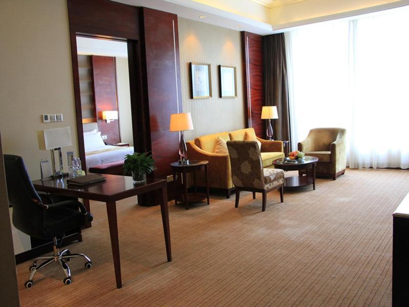 Vienna Hotel Shenzhen Exibition Center Экстерьер фото