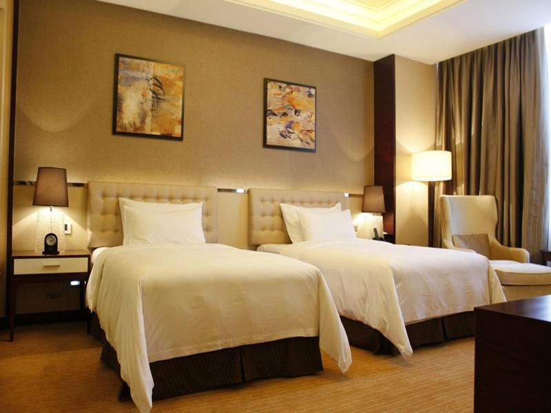 Vienna Hotel Shenzhen Exibition Center Экстерьер фото